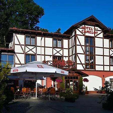 Camelot Hotel 3*