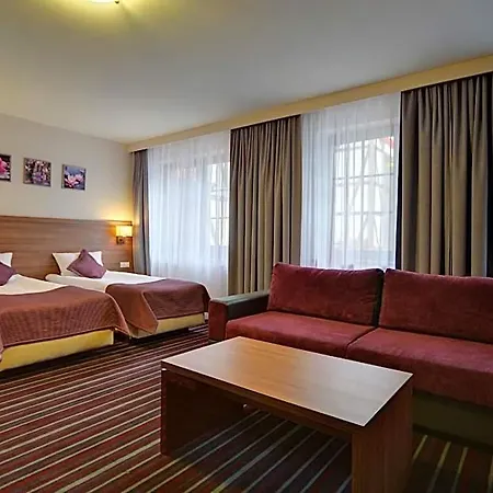 Hotel Camelot 3*