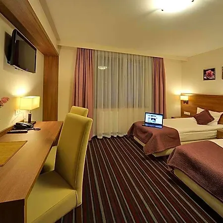 Camelot Szczawno-Zdroj