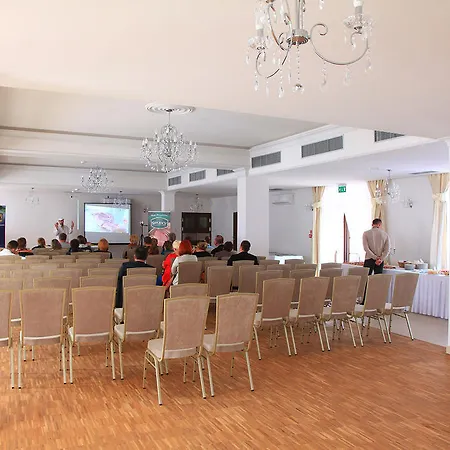 Hotel Camelot Szczawno-Zdroj