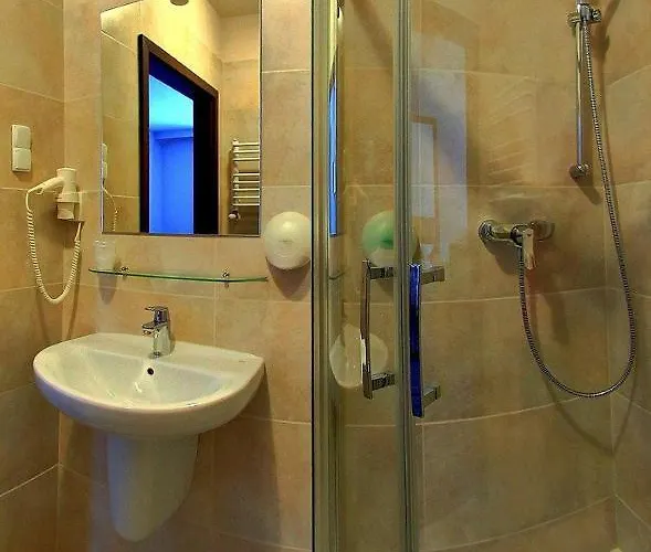 Camelot 3* Szczawno-Zdroj